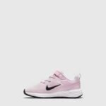 Nike Revolution 6