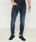 Hugo Jeans 708 Slim Fit - Image 3