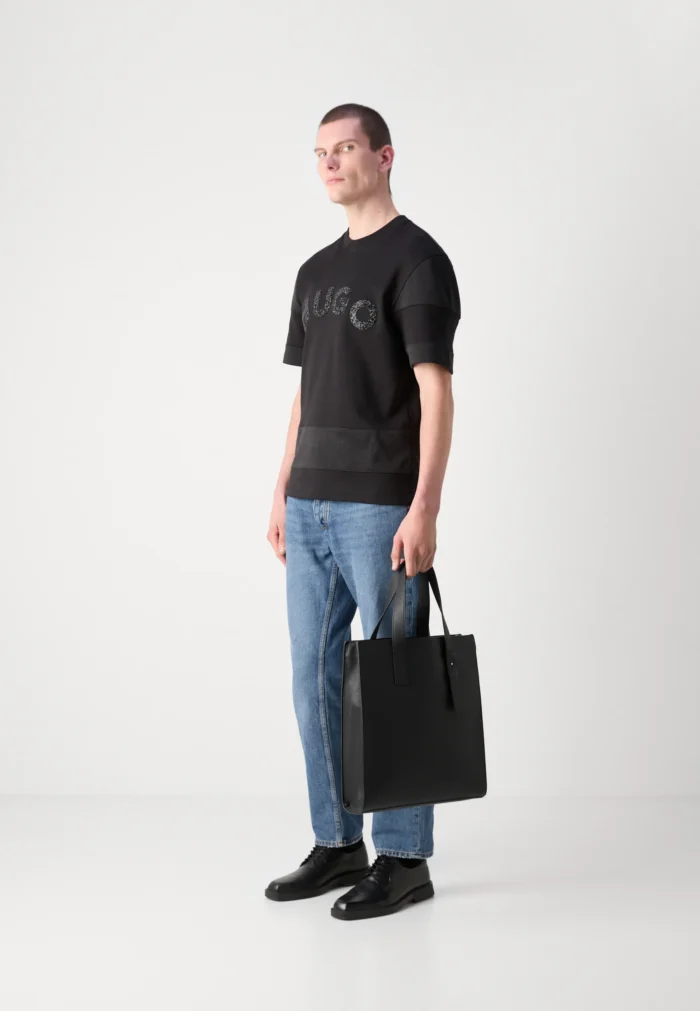 HUGO DACAVIO - Print T-shirt - black - Image 5