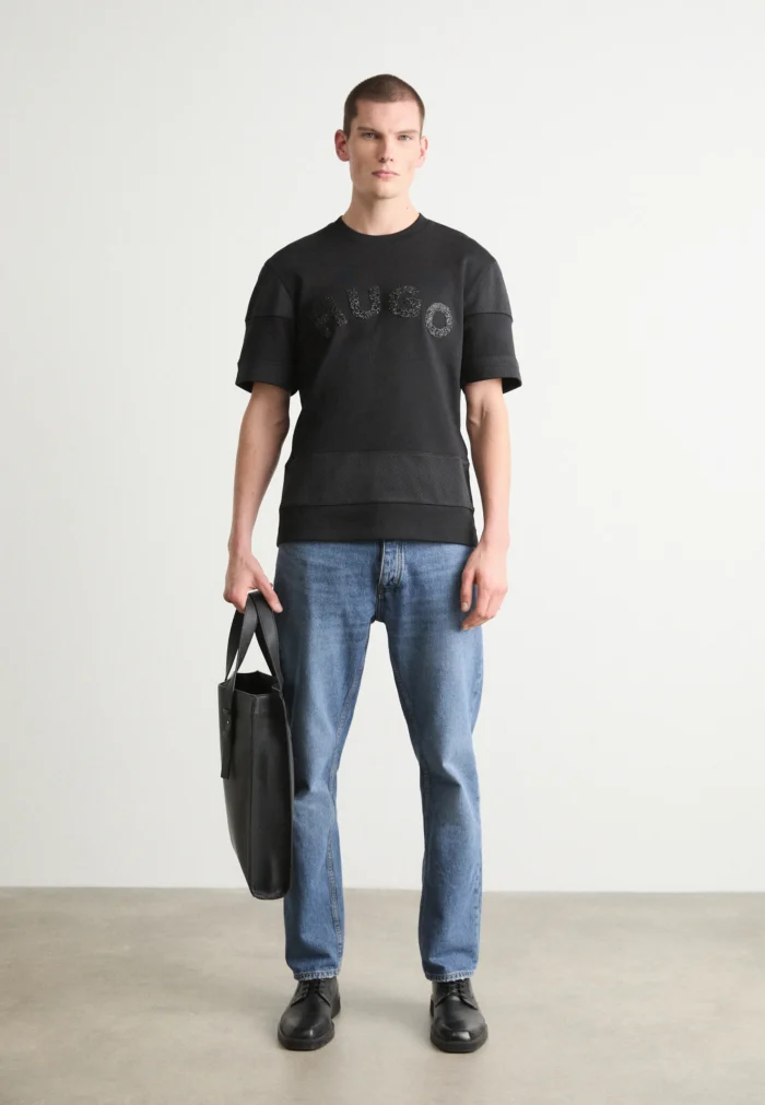 HUGO DACAVIO - Print T-shirt - black - Image 2