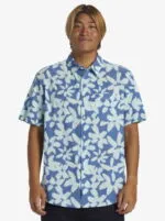 QUIKSILVER-ClassicMen Blue Short Sleeve Pocket Shirt