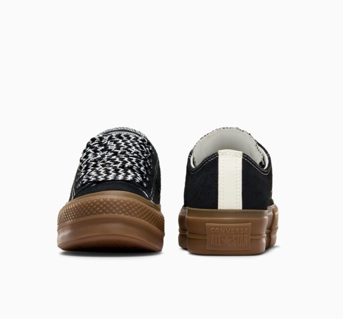 Chuck Taylor All Star Lift Platform Suede - Image 2