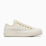 Chuck Taylor All Star Lift Platform Crafted Stitching