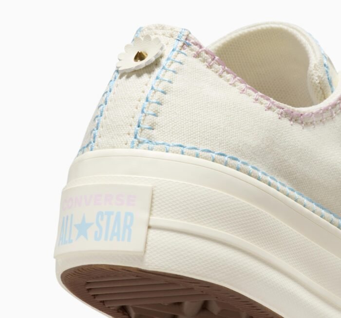 Chuck Taylor All Star Lift Platform Crafted Stitching - Image 2