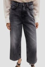 Women's black jeans - Image 2