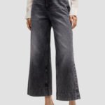 Women's black jeans