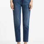 Mom jeans in medium-blue stretch denim