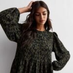 Green Animal Print Crinkle Jersey Smock Dress