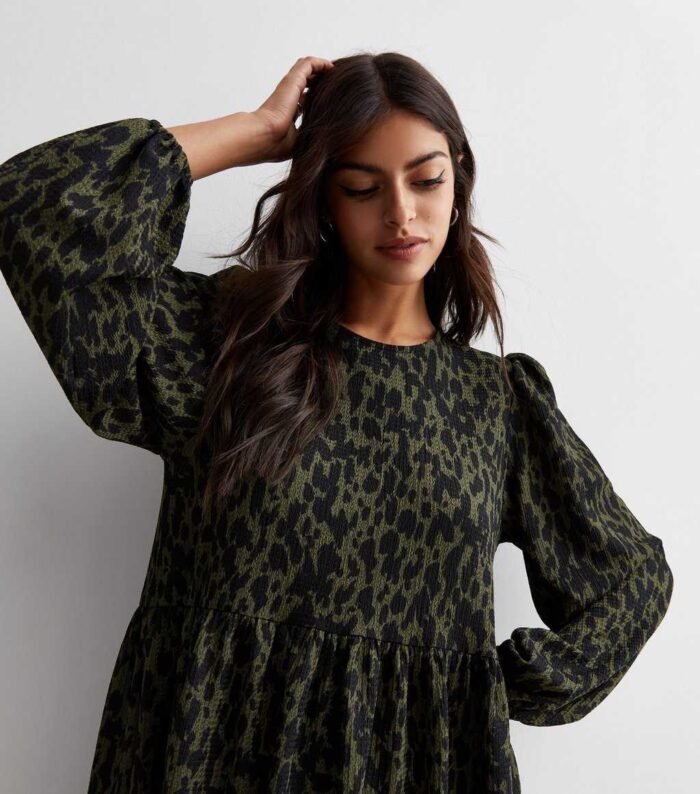 Green Animal Print Crinkle Jersey Smock Dress - Image 2