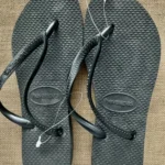 HAVAIANAS FLIP FLOPS WOMENS US SIZE 6 35/36 BRAZIL BEACH SANDALS BLACK COLOR