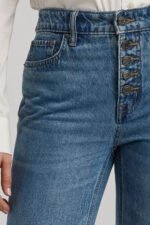 Lauren Ralph Lauren Women's High-Rise Flare Jeans in Mirabeau Wash - Image 4