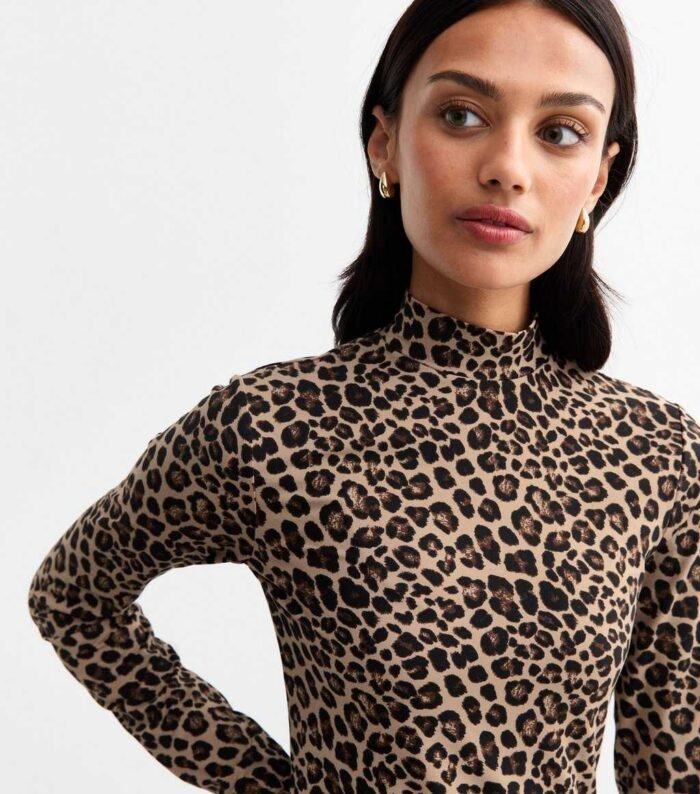 Brown Leopard Print Long Sleeve Mini Dress - Image 3