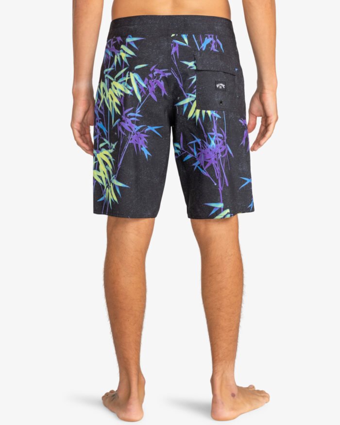 Sundays 20"Men Black Board Shorts - Image 4